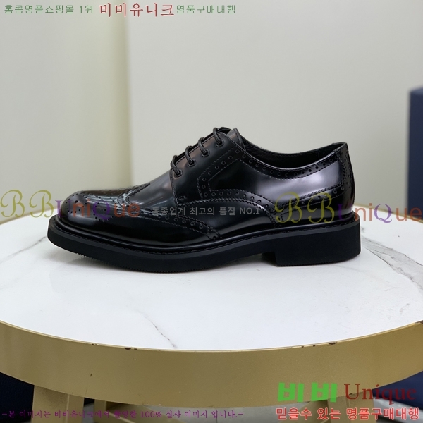    DR672261-8