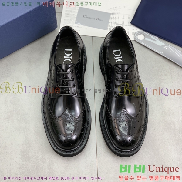    DR672261-8