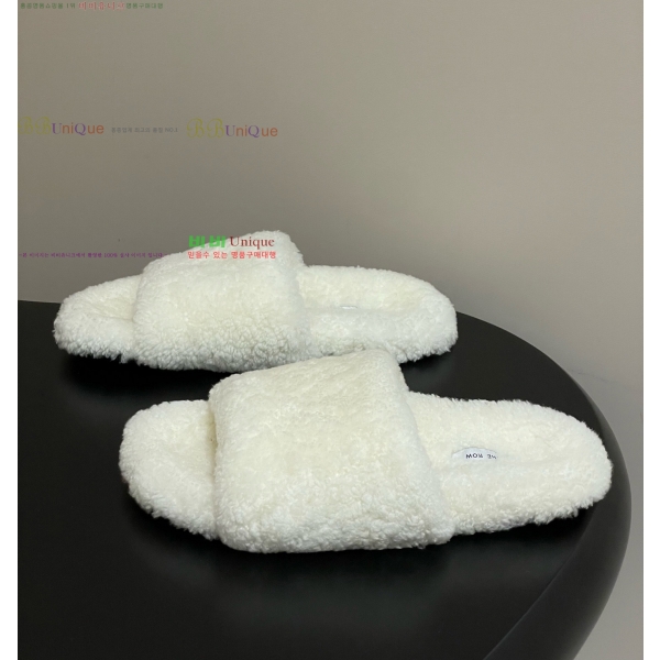  * þ   26TR25102295-3