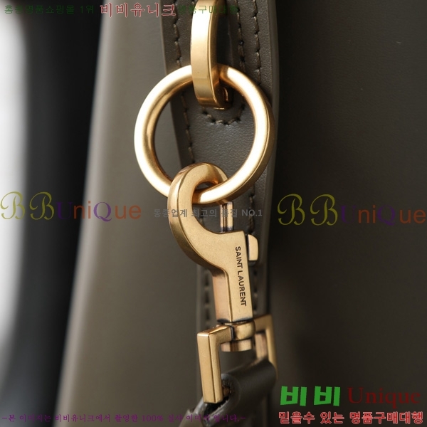 #ζ LE 37  749036-901