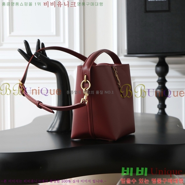 #ζ LE 37  749036-904