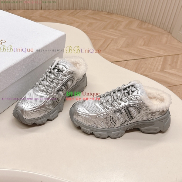  * þ  Chrono Ŀ 40DR25102736-8