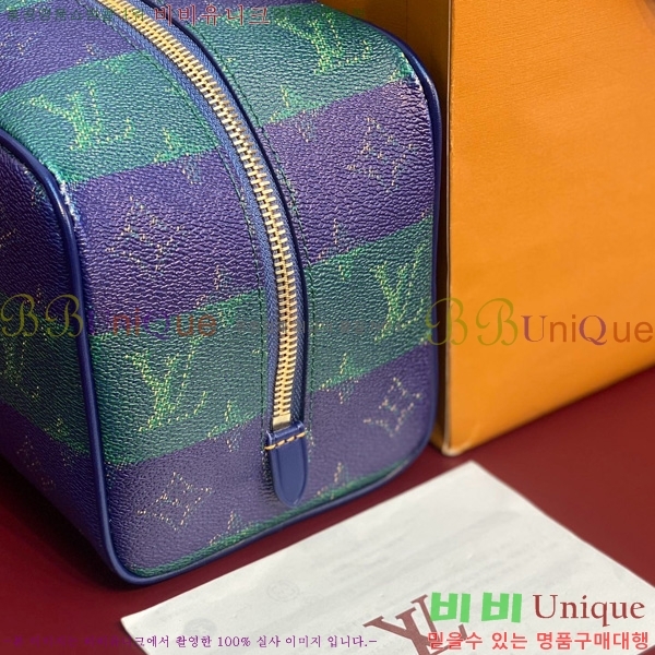 #̺ Ŀ  ŰƮ Ŭġ M25902-101