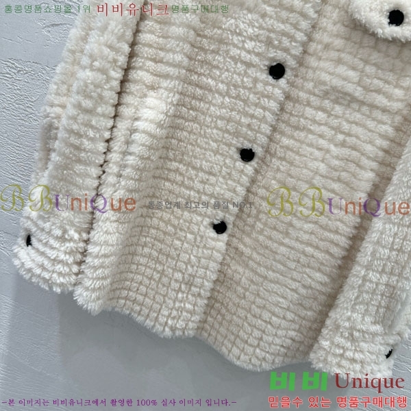  װŸ þ   BV136785768-4