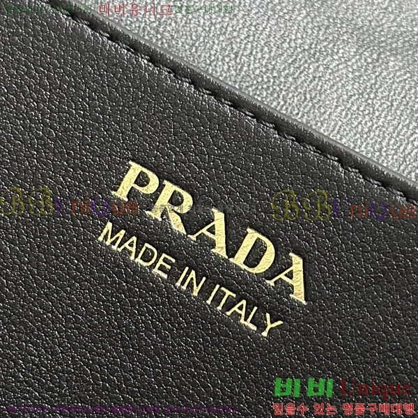 # Ʈ ޸ Ŭ  ڵ 1BA416-2001