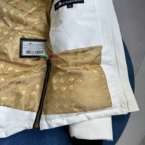  Ŭ ٿ е 6MK2510213-4