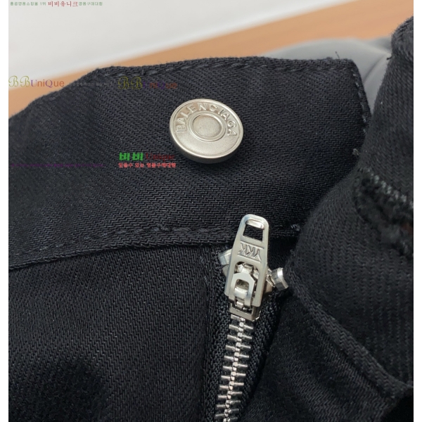  ߷**   24BL2510253-1