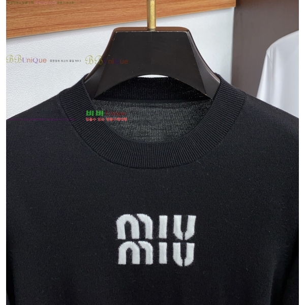  ̿*   36MU25102517-1