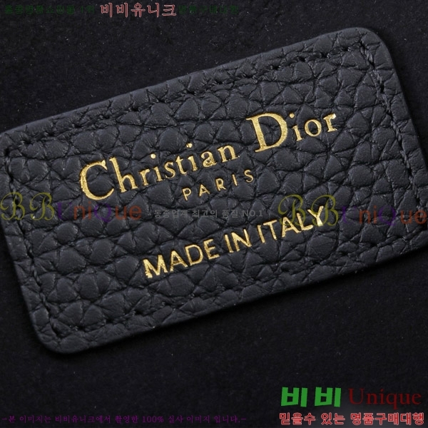 # ٺ BOBBY ̵ M9337-201