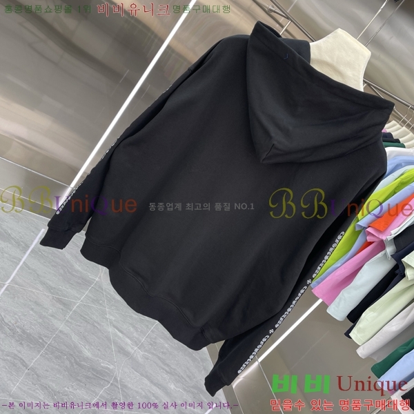  ũ*  ĵ 21CH251162-4