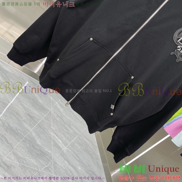  ũ*  ĵ 21CH251162-3