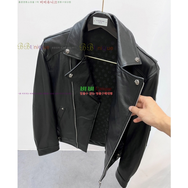  ũ* Ŭ   16CH251167-2 (īŲ)